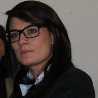 Antonella Spacca Immagine che contiene persona, Viso umano, vestiti, Capelli neri
Descrizione generata automaticamente